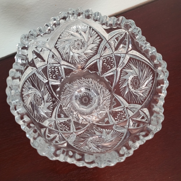 Vintage Glass footed bowl cup candy dish with sawtooth edge - Picture 2 of 5